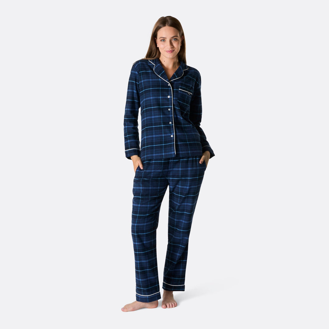 Sininen flanellinen joulupyjama naisille
