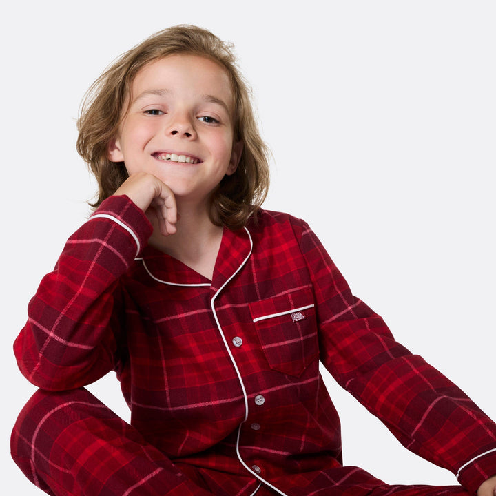 Punainen flanellinen joulupyjama lapsille
