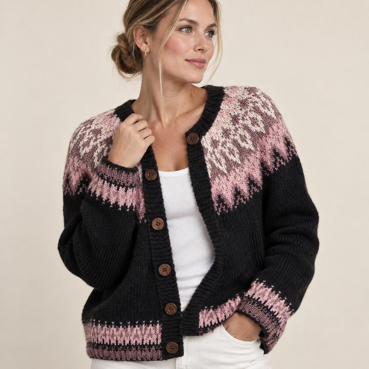 Tuula | Islantilaistyylinen neuletakki
