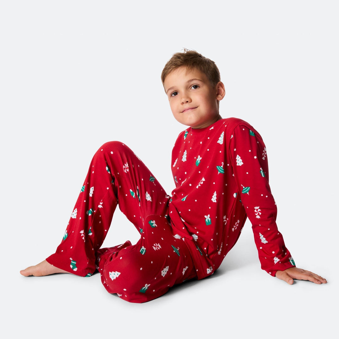 Punainen joulukoriste-joulupyjama lapsille