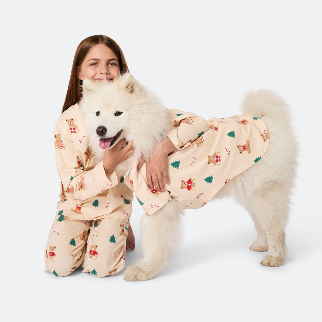 Beige nalle-joulupyjama lapsille