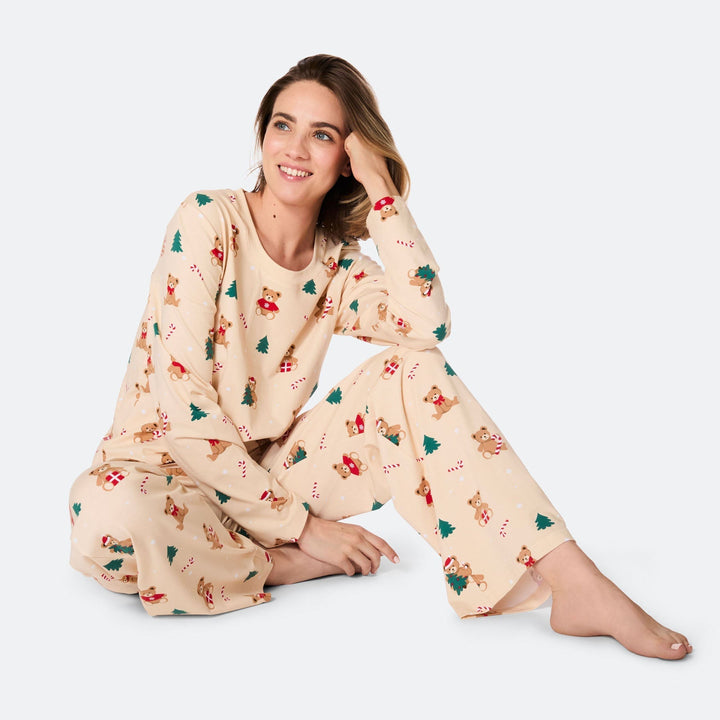 Beige nalle-joulupyjama naisille