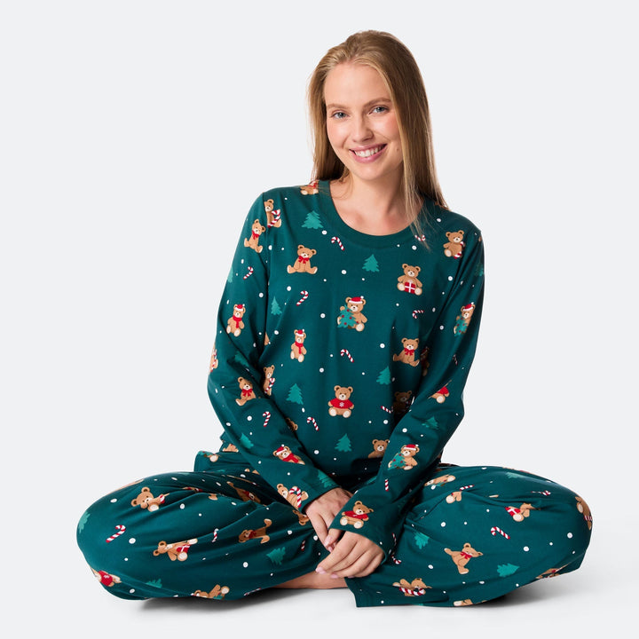 Vihreä nalle-joulupyjama naisille