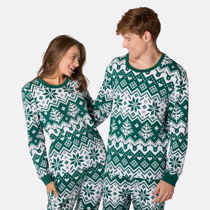 Vihreä jouluneule-joulupyjama naisille