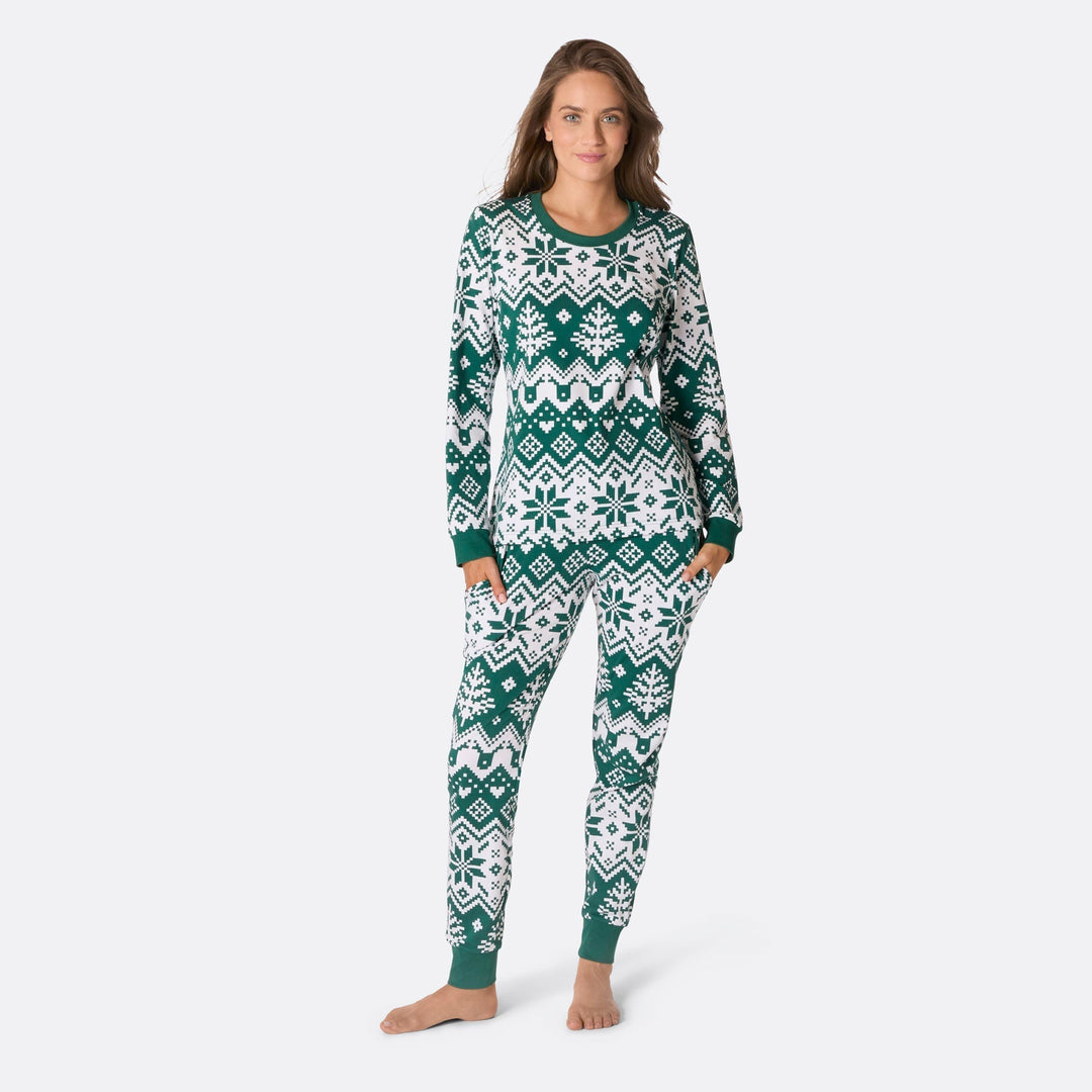 Vihreä jouluneule-joulupyjama naisille