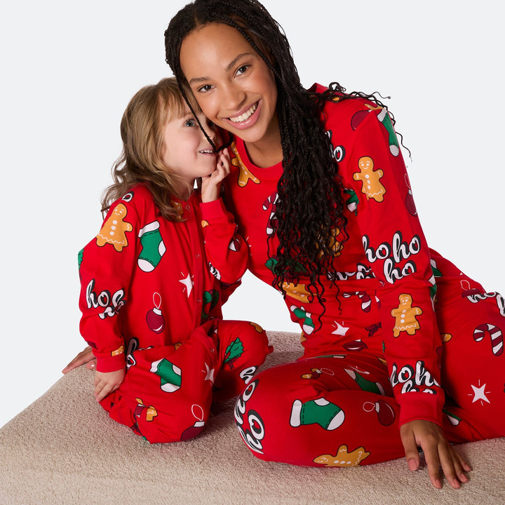 Punainen hohoho-joulupyjama naisille