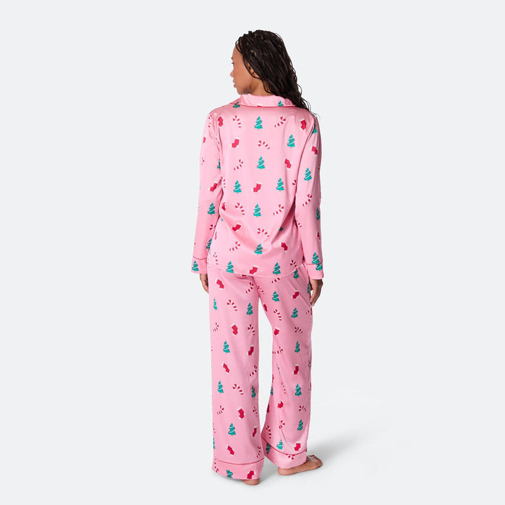 Roosa satiininen joulupyjama naisille