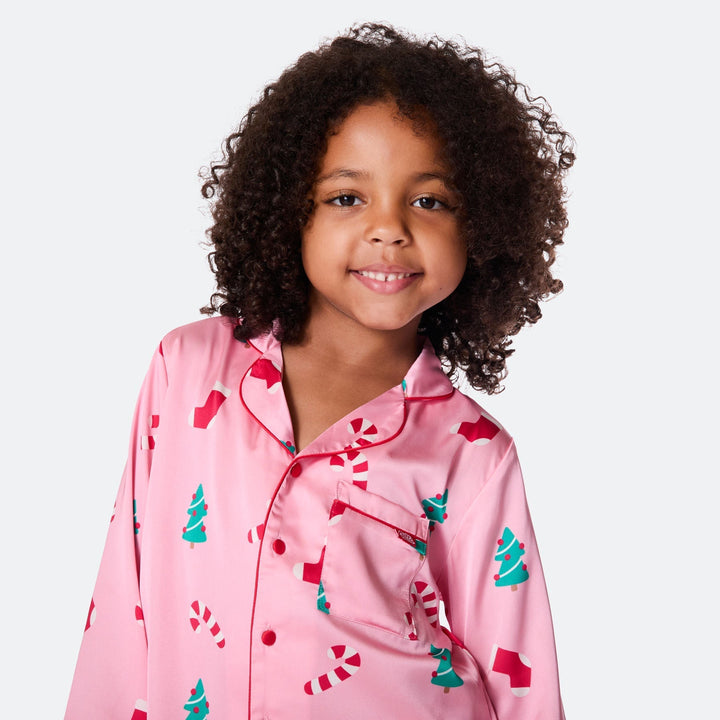Roosa satiininen joulupyjama lapsille