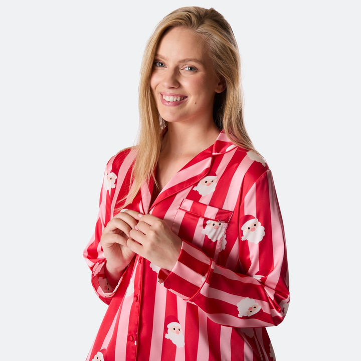 Raidallinen satiininen joulupyjama naisille